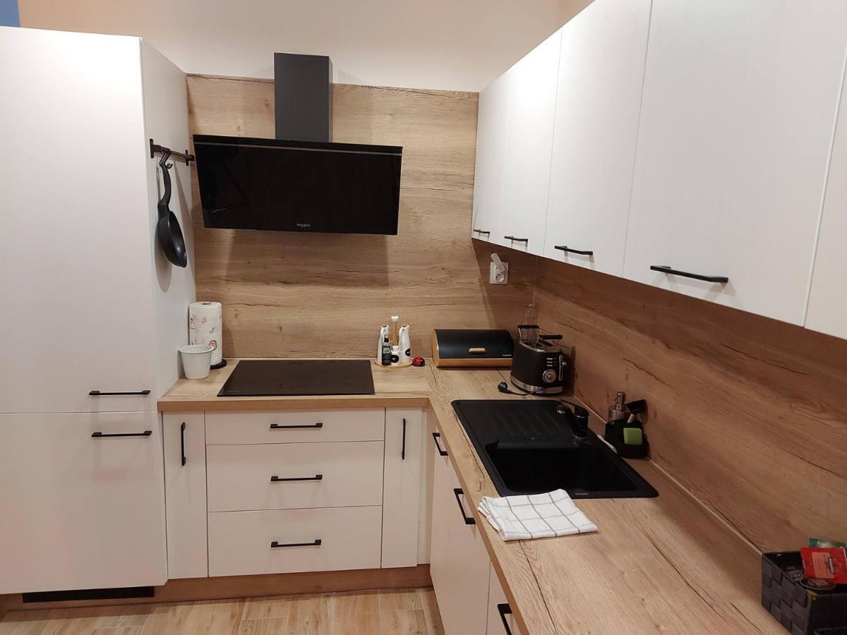 Апартаменты Apartman Filip - Pod Lesom Високе-Татри Экстерьер фото